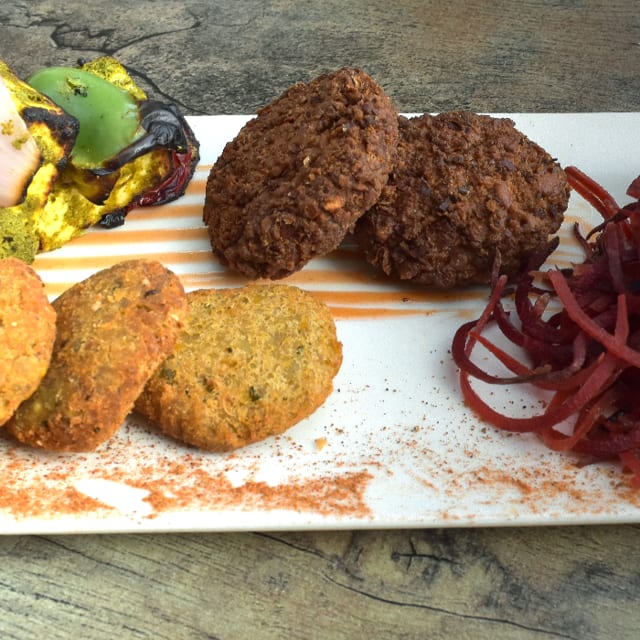 Mixed Vegetable Platter.